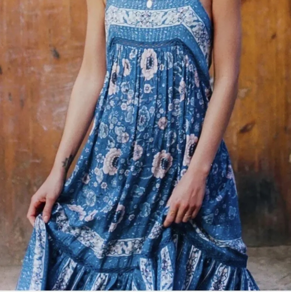 XS Spell and the Gypsy collective Zahara midi dress